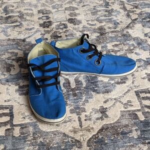 Men's 10.5 zrk canvas high tops